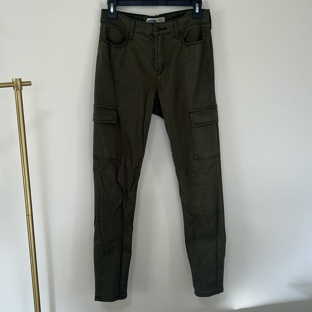 Old Navy Cargo Jeans